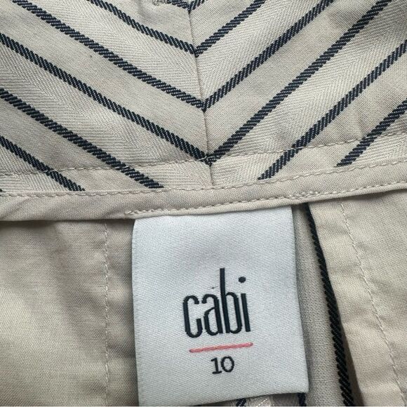 CAbi Tik Tok Crop, Pinstriped Pants. - Picture 2 of 6